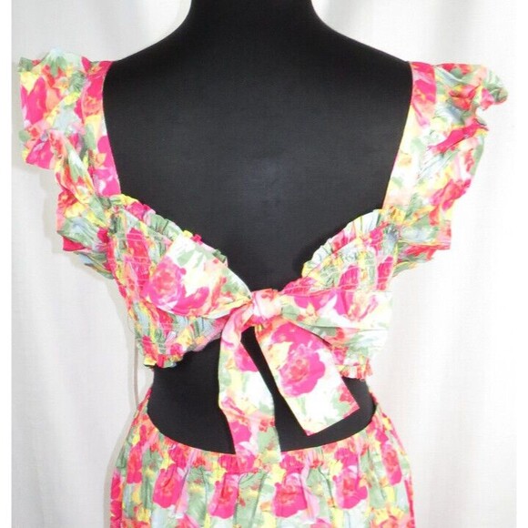 Peyton & Parker Bright Floral Ruffled Smocked Tie Back Maxi Dress Plus 3X - Picture 3 of 12